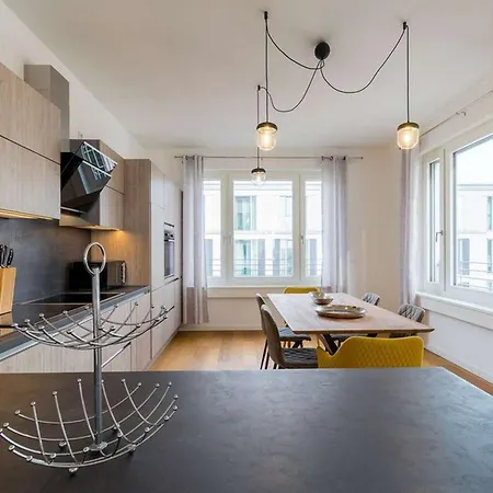 Apartment Stilvolles In Bester Lage Von Bergblick Inklusive 1 Br Crans-Montana